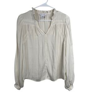 Cupcakes and Cashmere women's ivory blouse w/crochet lace.